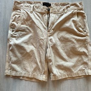 Men's Banana Republic Surplus Twill Shorts Size 35/36 Color Light Tundra